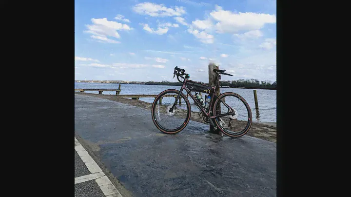 One Bike to rule them all; Giant Revolt as a road bike, Two wheel sets
