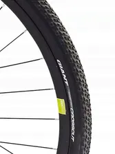2x opona GIANT CROSSCUT 700x38 antyprzebiciow ROAM