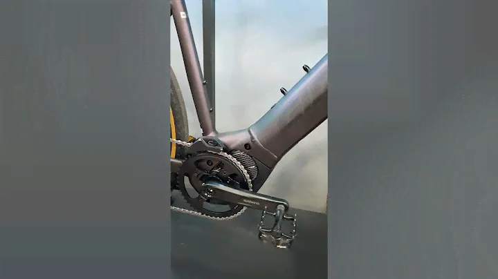 Гревел c мотором Giant Revolt E+ Pro XR | Скоростной велосипед для путешествий по пересечёнке